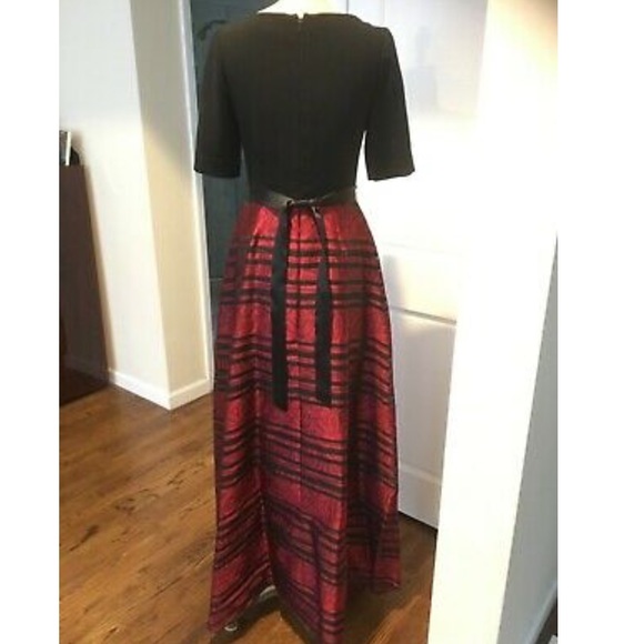 New Teri Jon Sport Long Evening Dress Size 6 - Picture 2 of 2